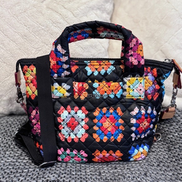 PRISTINE! MZ Wallace Medium Sutton Quilted Tote Bag Print Black STRAP included! - Picture 1 of 8